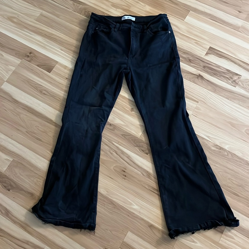 Kancan flares